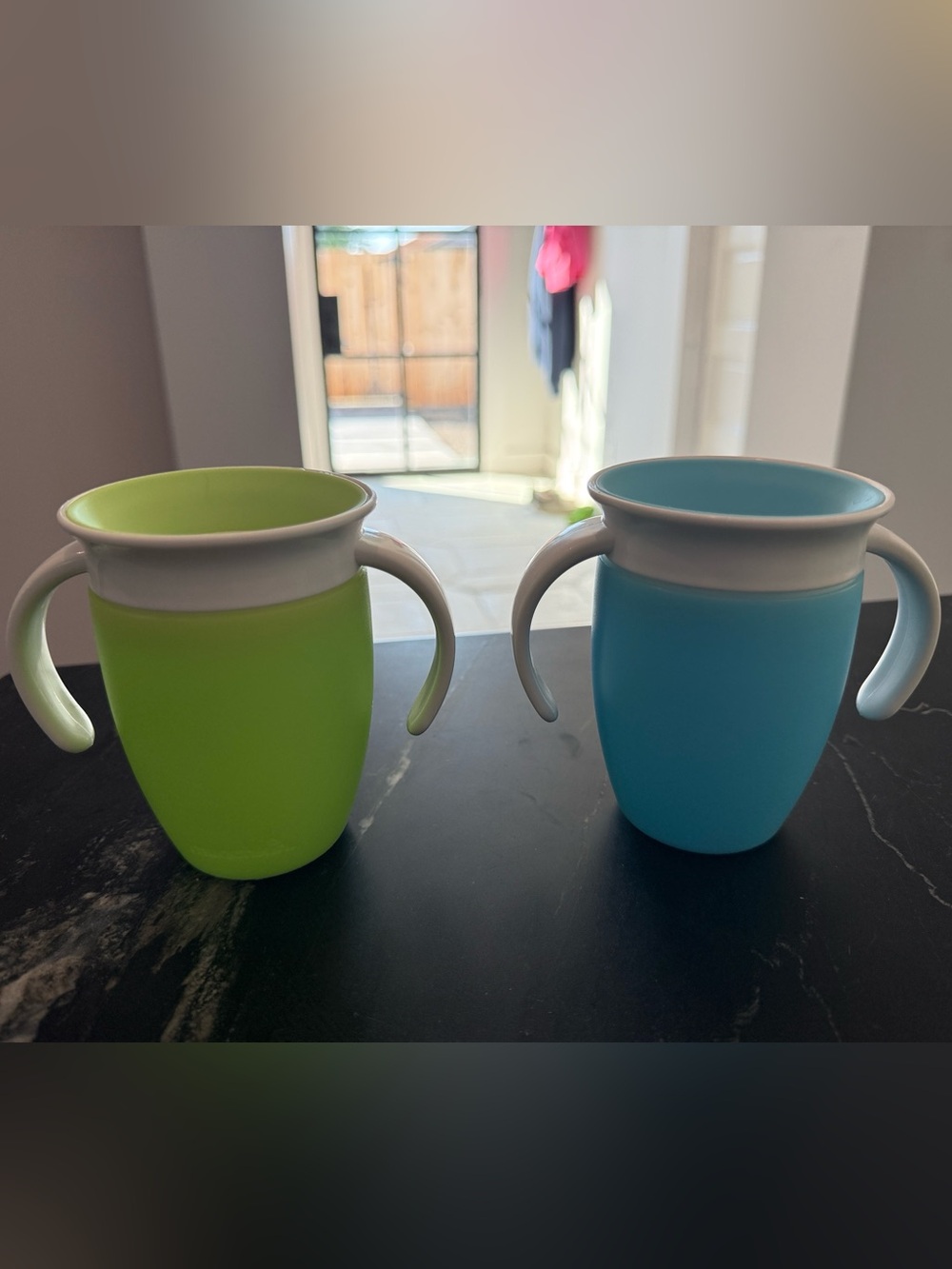 Munchkin Kids Sippy Cups - Blue and Green